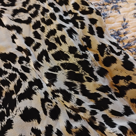 Leopard Print Cami Top and Skirt Silk Set - Picture 10 of 11